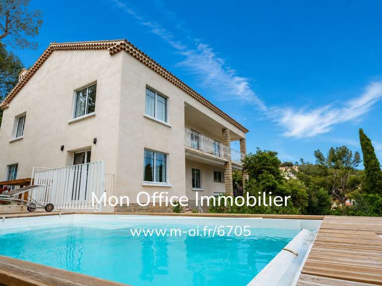 Maison avec Vue sur mer Bandol - 7 chambres - 245m²