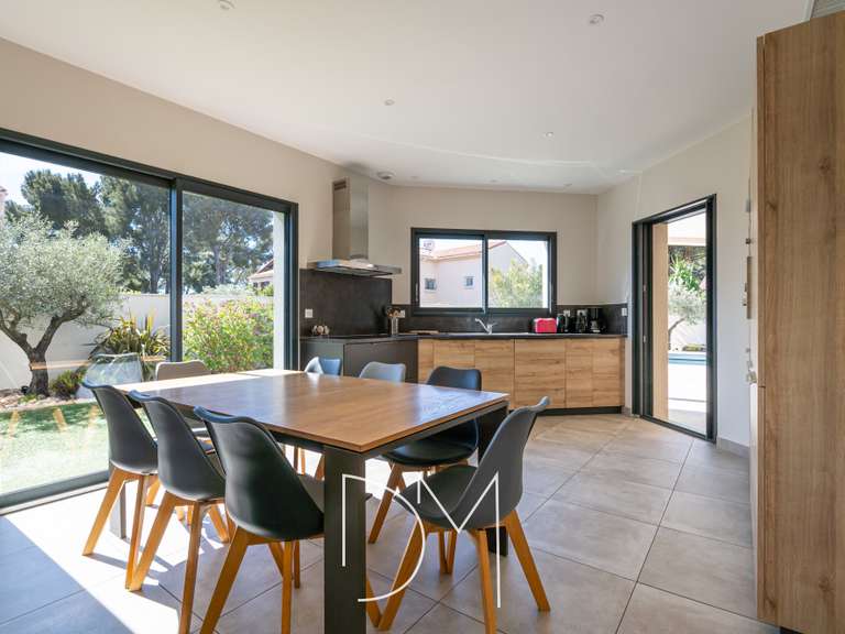 Villa avec Vue sur mer Bandol - 6 chambres - 178m²