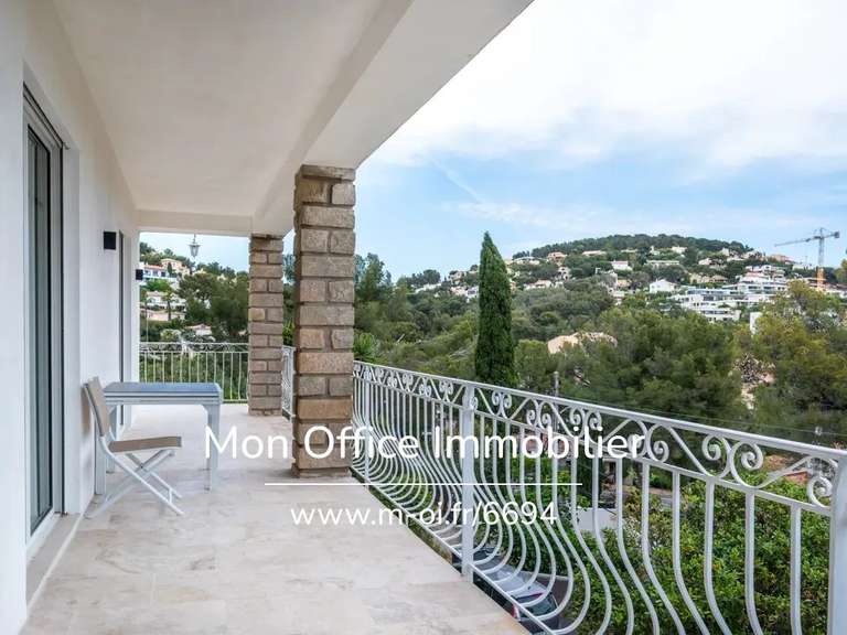 Villa with Sea view Bandol - 7 bedrooms - 245m²