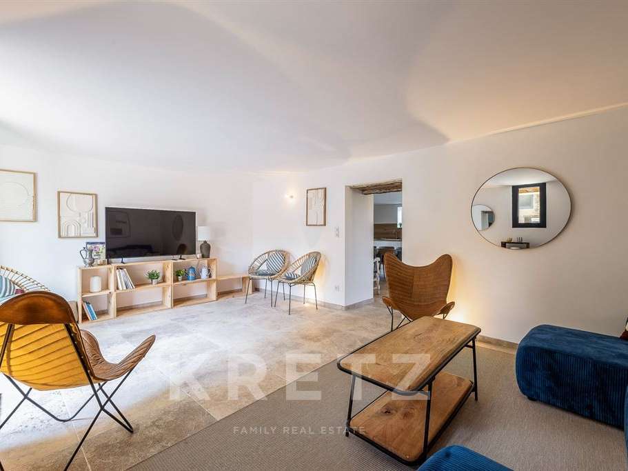 Maison Banon
