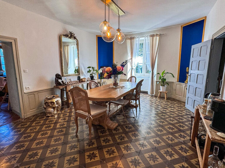 Maison Baraqueville - 4 chambres - 327m²