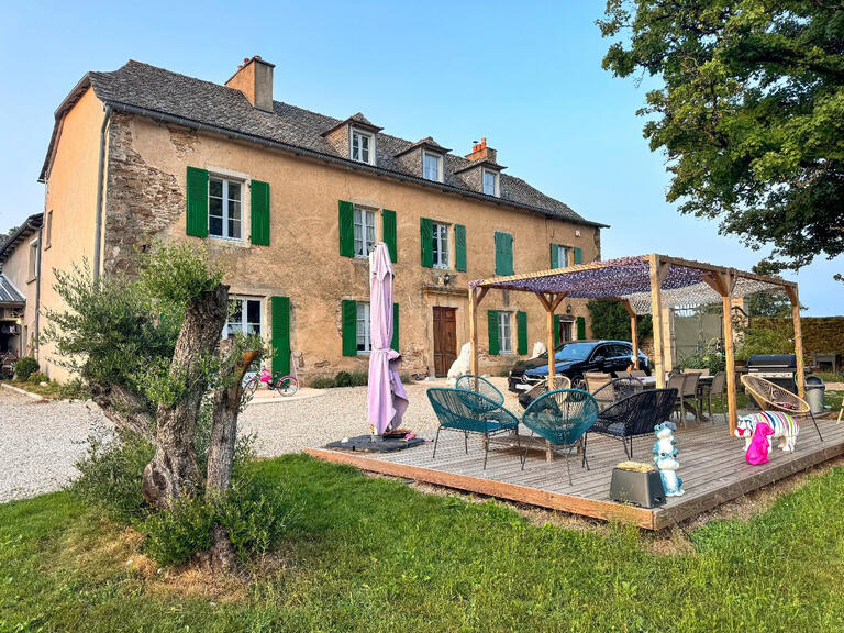 Maison Baraqueville - 4 chambres - 327m²