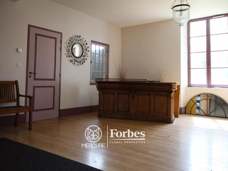Propriété Barbaste - 9 chambres - 2114m²