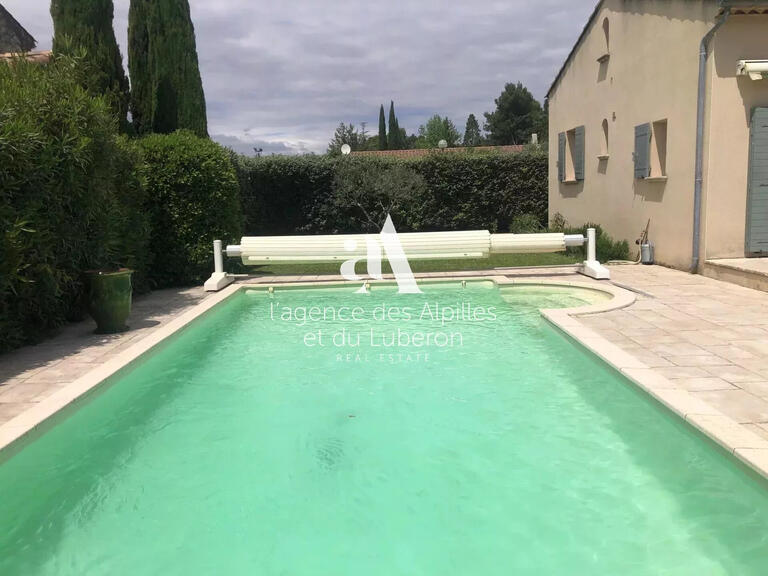 Maison Barbentane - 4 chambres - 146m²