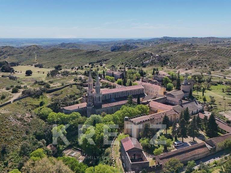 Maison Barbentane - 7 chambres - 485m²