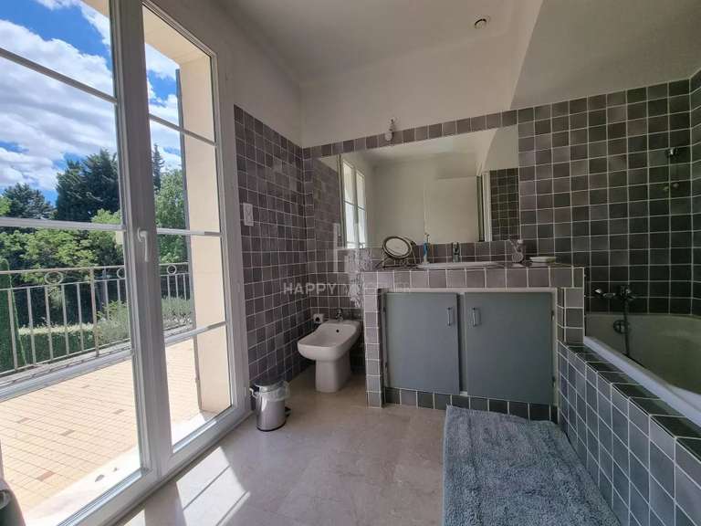 Maison Barbentane - 4 chambres - 121m²