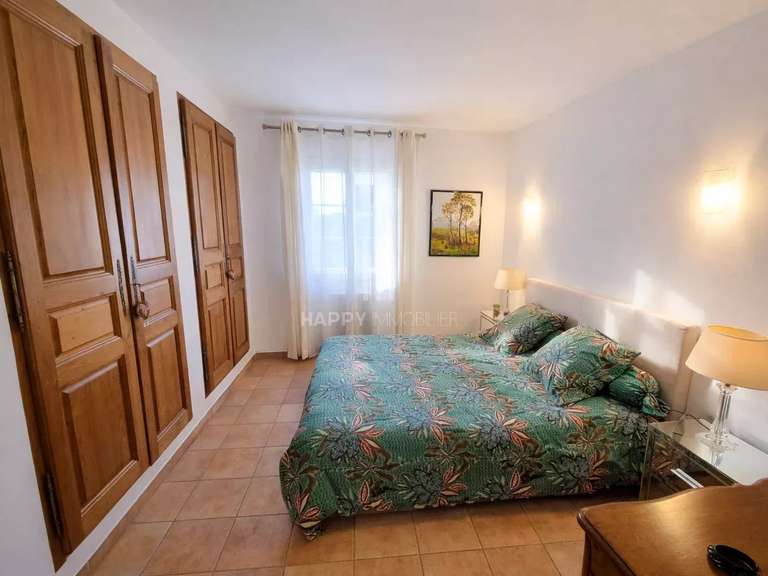 Maison Barbentane - 4 chambres - 176m²