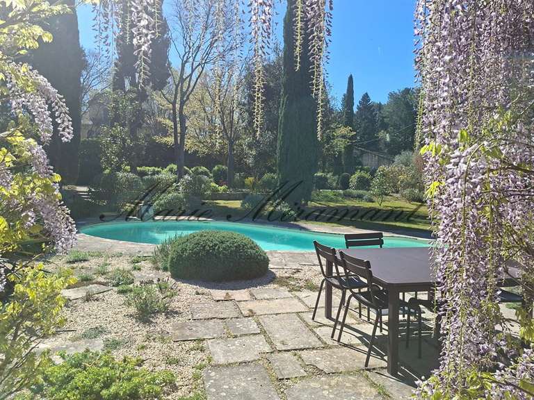 Propriété Barbentane - 6 chambres - 300m²