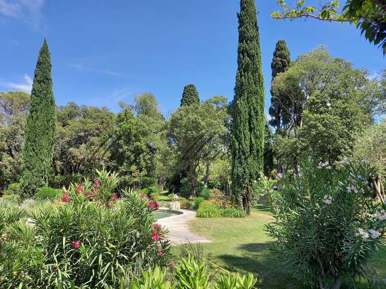 Propriété Barbentane - 6 chambres - 290m²