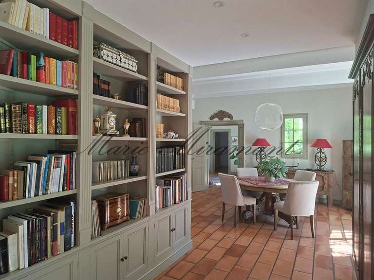 Propriété Barbentane - 6 chambres - 290m²