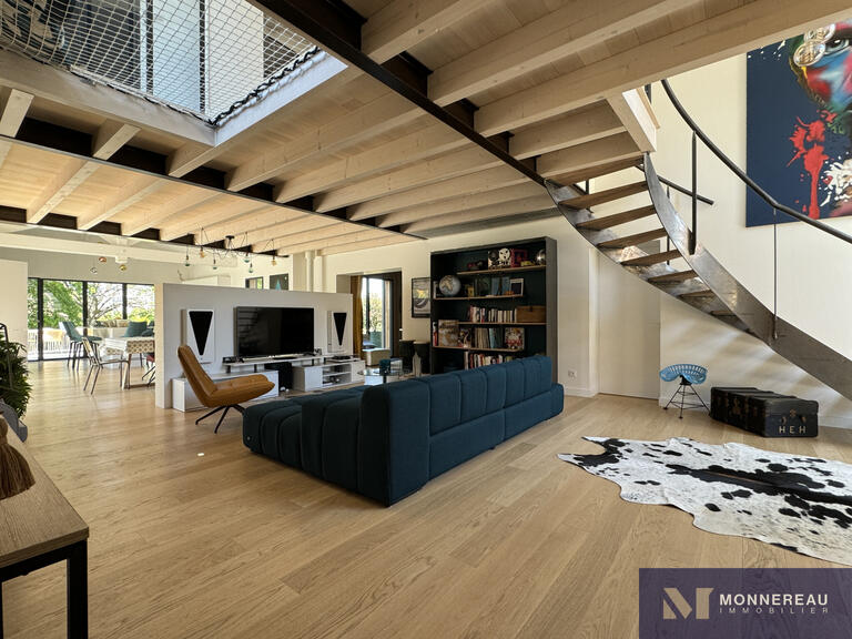 Maison Barbezieux-Saint-Hilaire - 4 chambres - 190m²