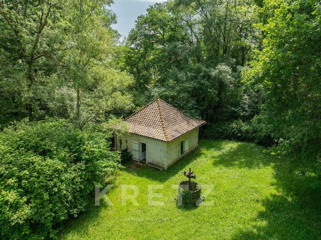 House Barbezieux-Saint-Hilaire