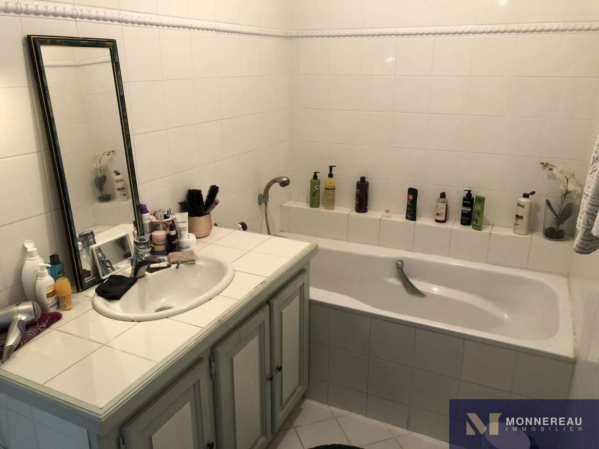 Maison Barbezieux-Saint-Hilaire