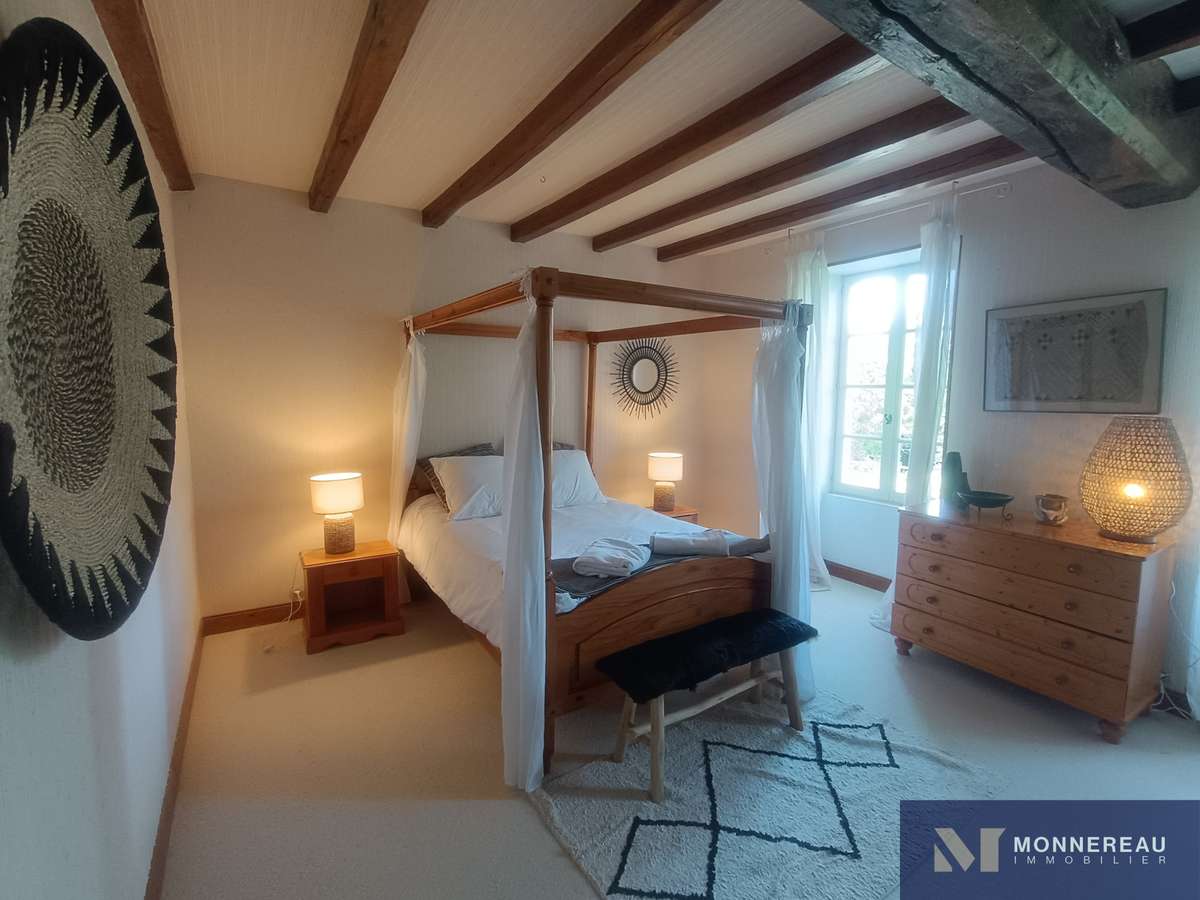 House Barbezieux-Saint-Hilaire