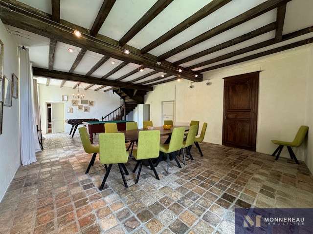 House Barbezieux-Saint-Hilaire