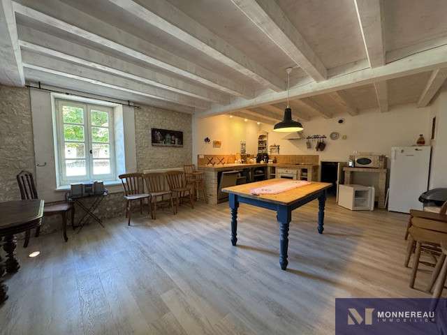 House Barbezieux-Saint-Hilaire