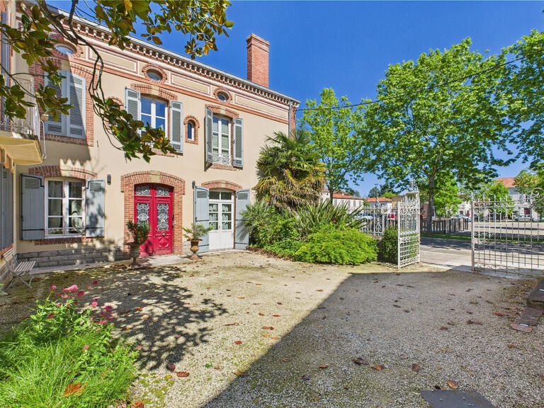 Maison Barcelonne-du-Gers - 5 chambres - 400m²