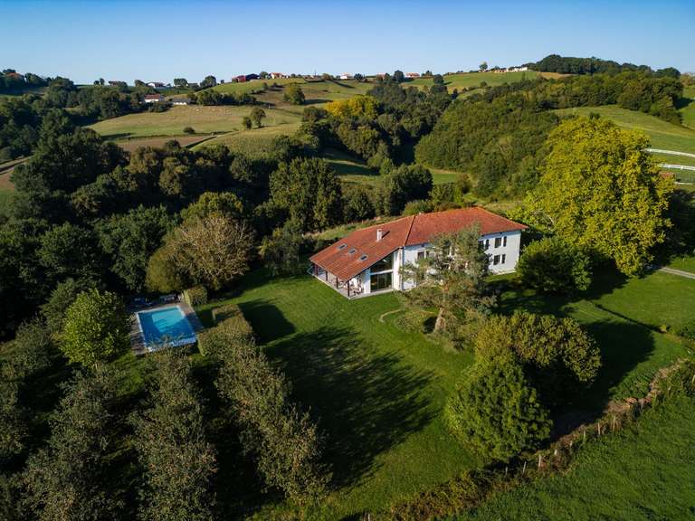 Maison Bardos - 7 chambres - 530m²