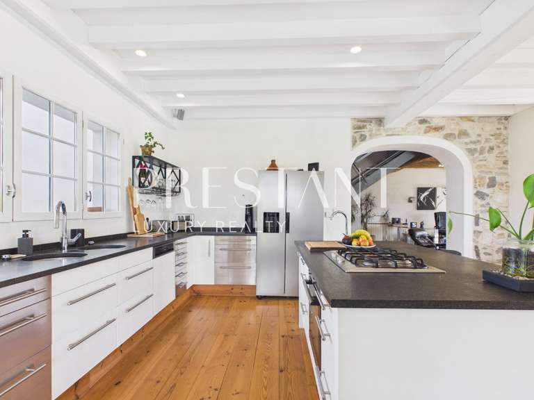 Maison Bardos - 7 chambres - 488m²