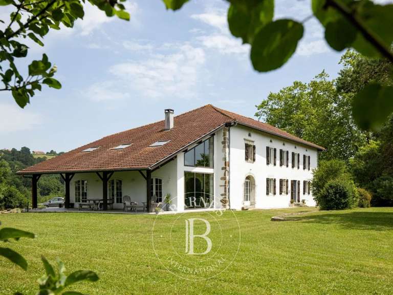 Propriété Bardos - 6 chambres - 522m²