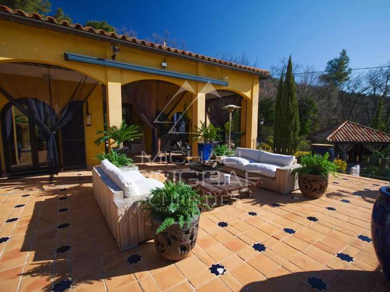 Property Bargemon - 6 bedrooms - 551m²