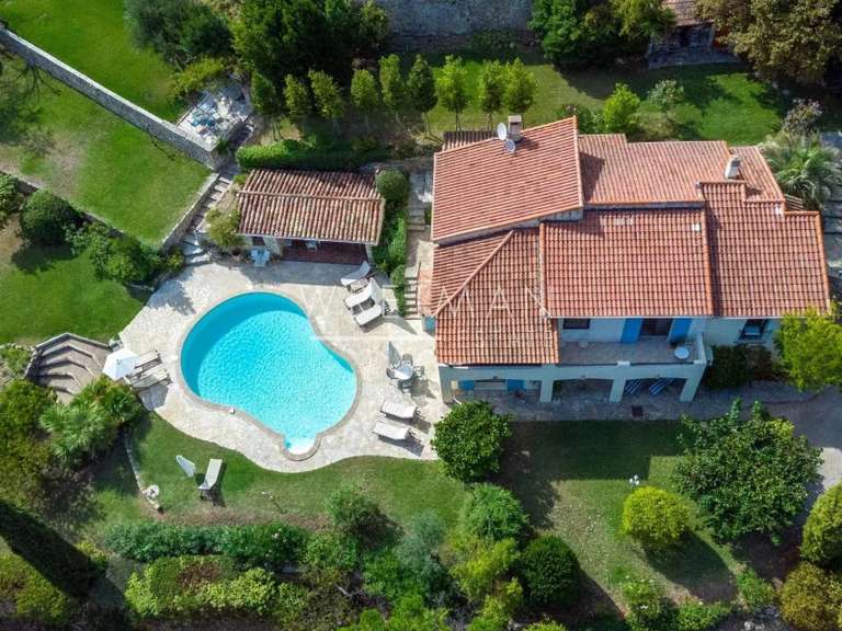 Villa Bargemon - 5 bedrooms - 265m²