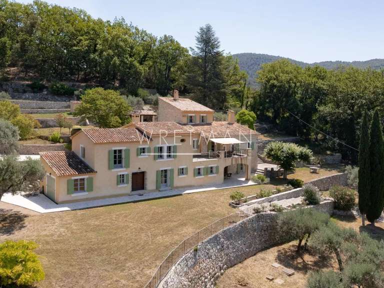 Villa Bargemon - 5 chambres - 315m²