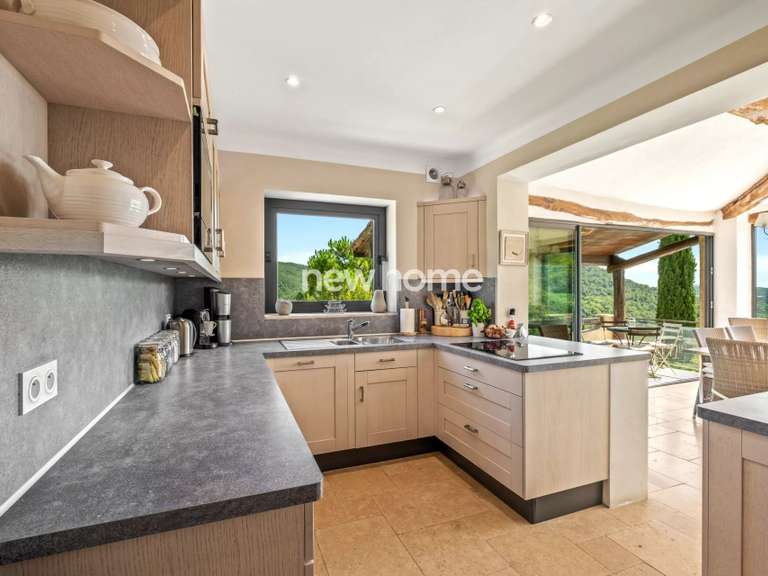 Villa Bargemon - 5 chambres - 286m²