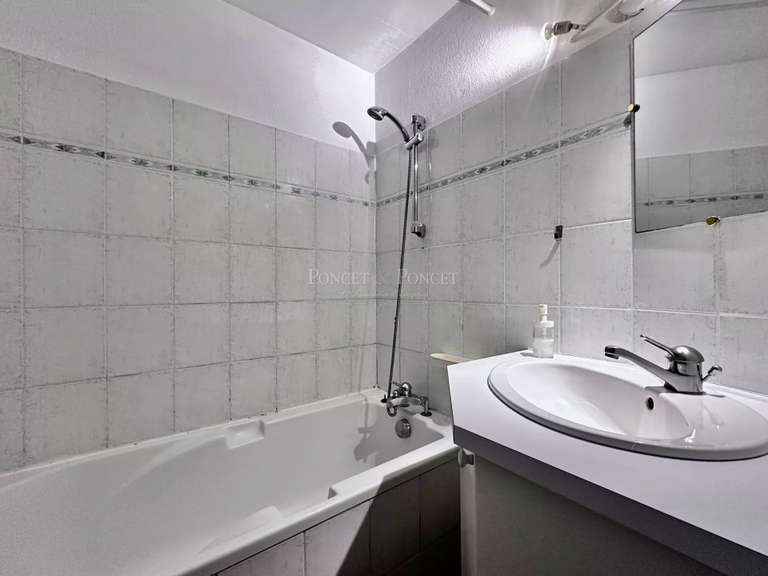 Propriété Barjac - 20 chambres - 1200m²