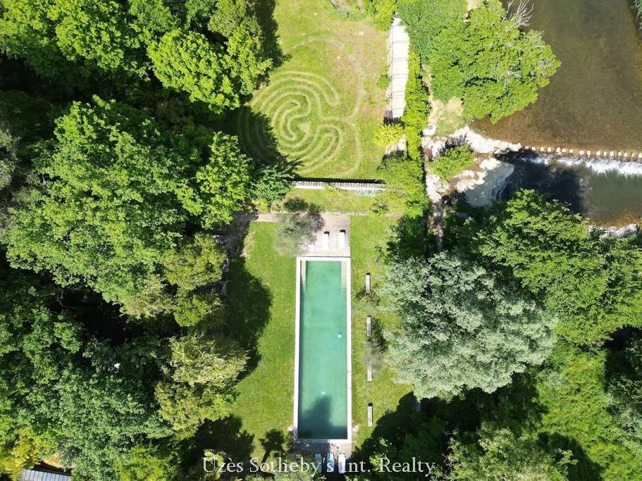 Castle Barjac