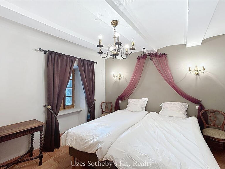 House Barjac - 5 bedrooms - 160m²