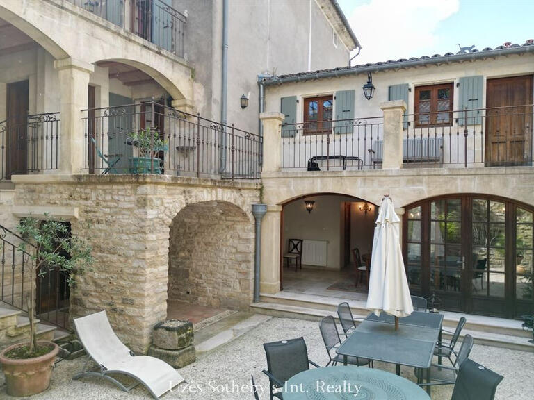 House Barjac - 5 bedrooms - 160m²