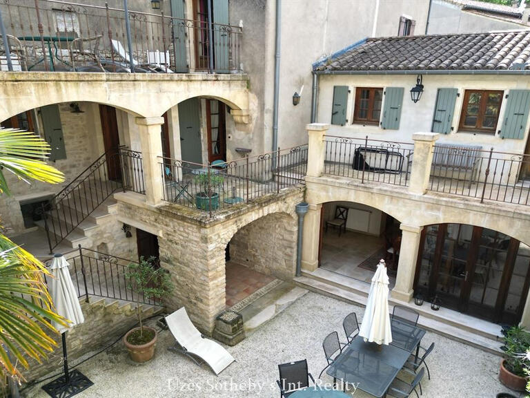 House Barjac - 5 bedrooms - 160m²