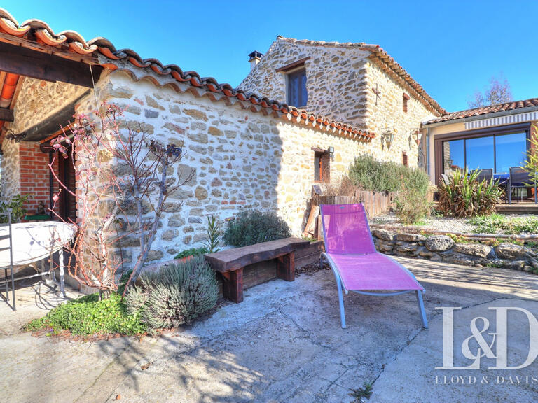 Maison Barjac - 4 chambres - 250m²