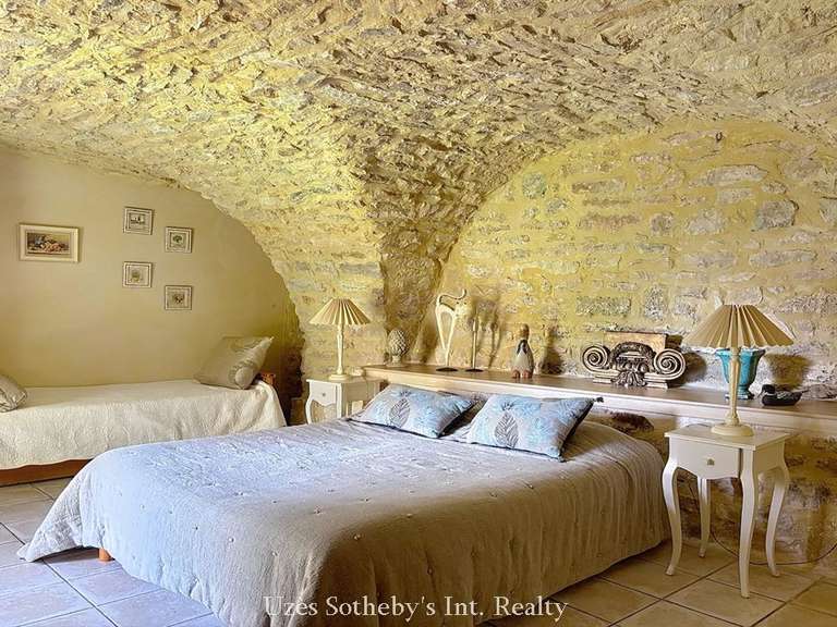 House Barjac - 16 bedrooms - 800m²