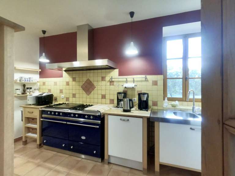 House Barjac - 9 bedrooms - 540m²