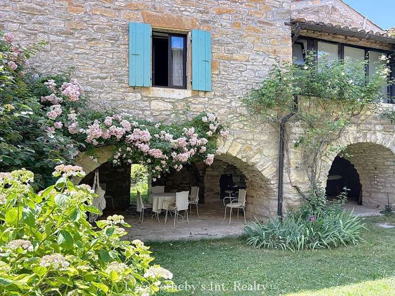 Maison Barjac - 16 chambres - 600m²