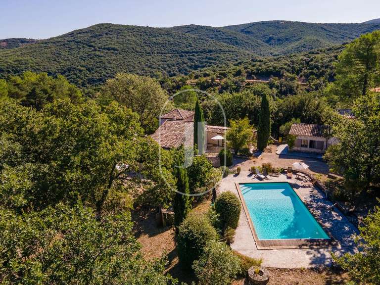 Maison Barjac - 6 chambres - 330m²