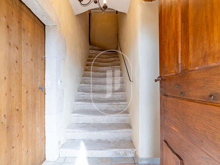 Maison Barjac - 4 chambres - 264m²