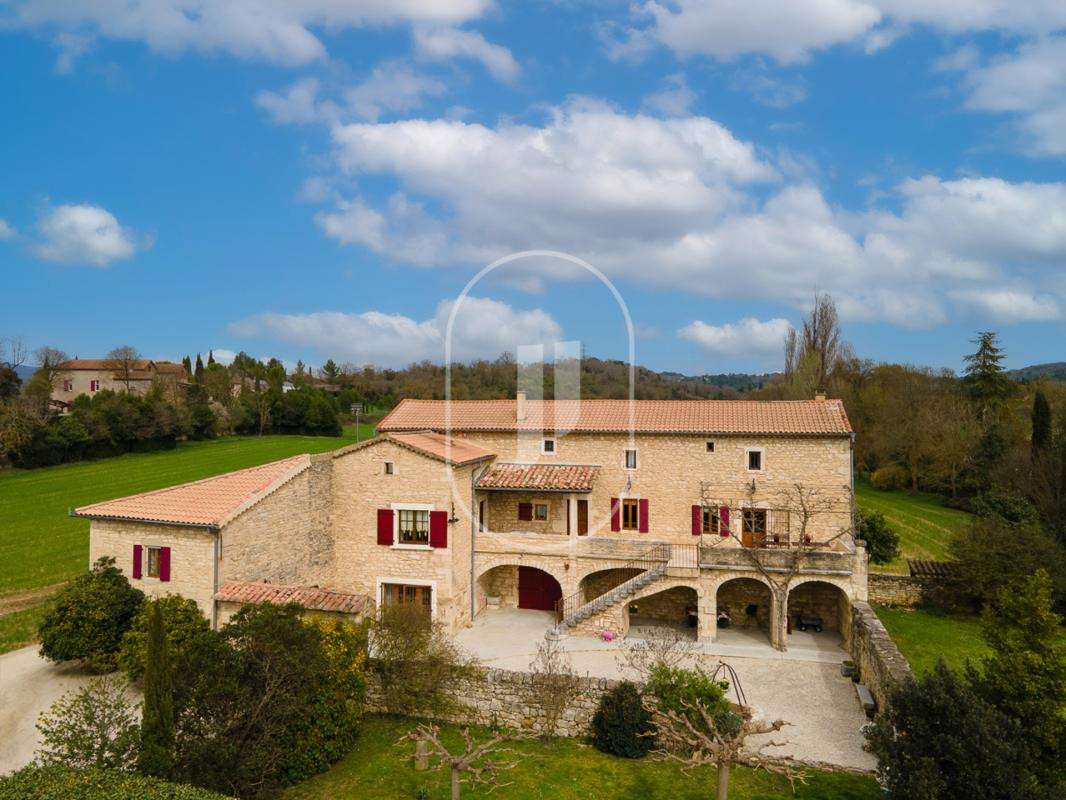 House Barjac
