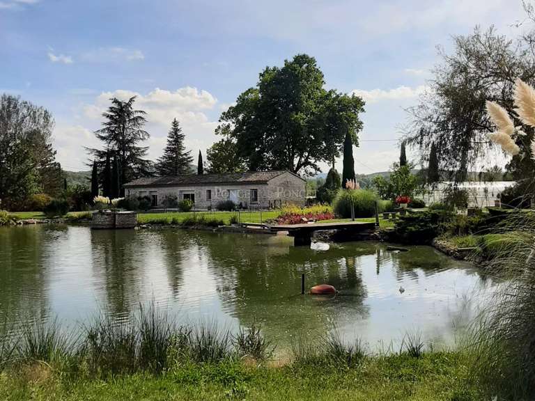 Propriété Barjac - 6 chambres - 460m²