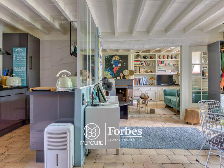 Maison Barneville-Carteret - 3 chambres - 230m²