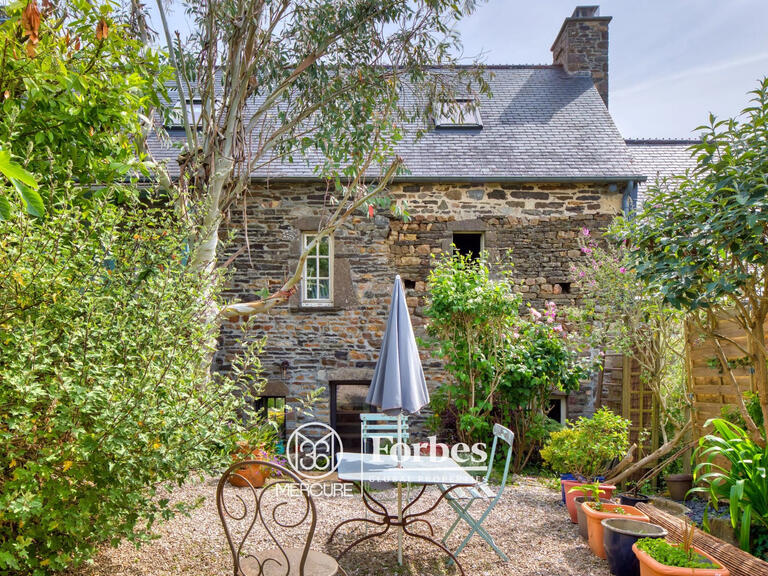 Maison Barneville-Carteret - 3 chambres - 230m²