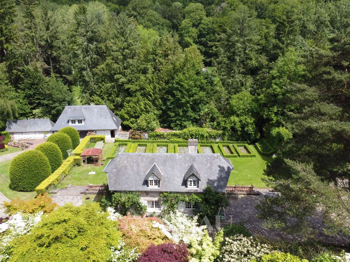 House Barneville-la-Bertran