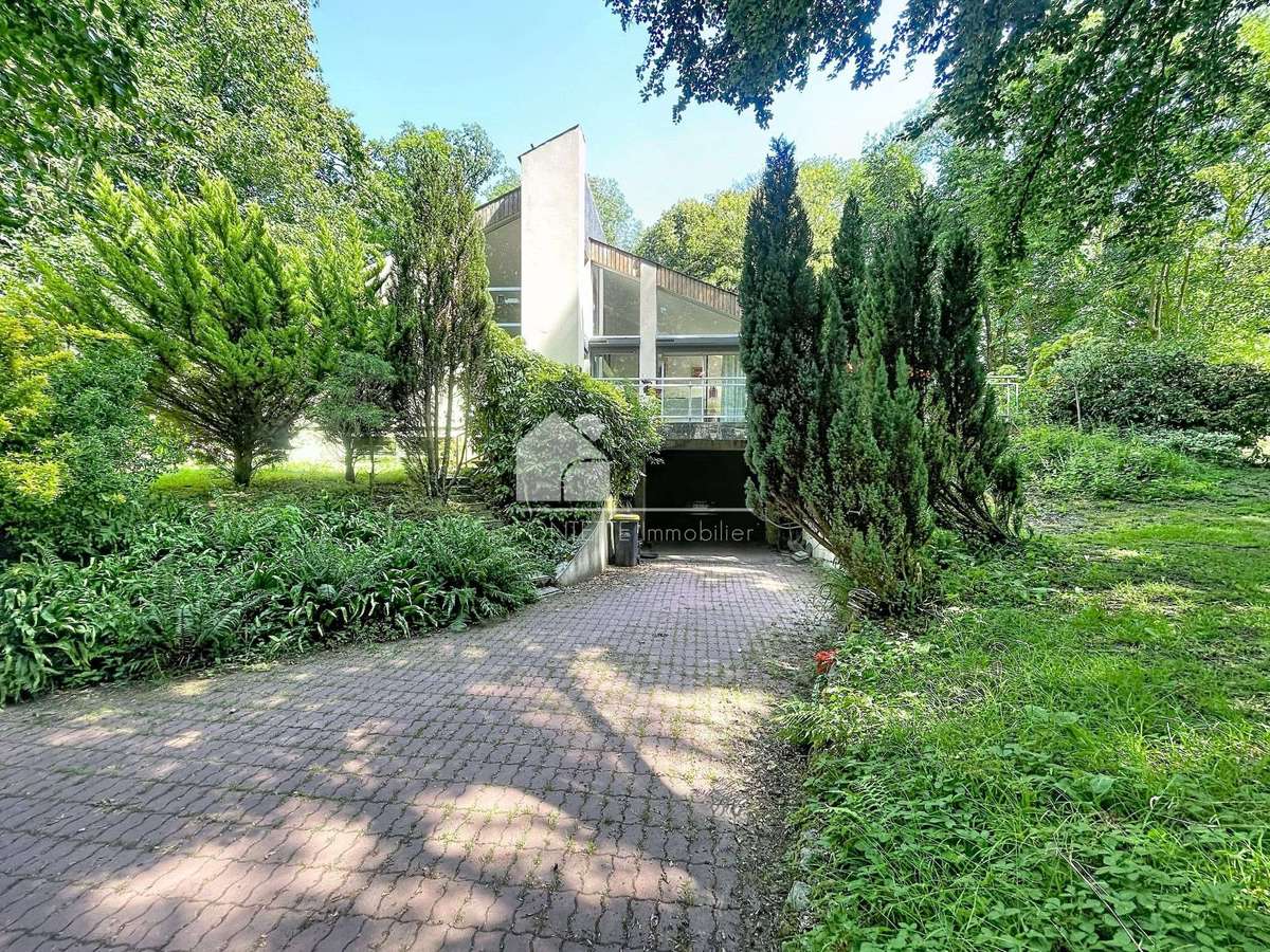 Villa Baron-sur-Odon