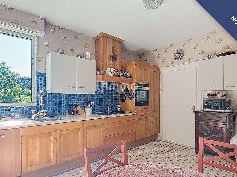 House Barr