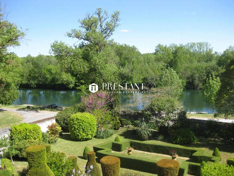 Maison Bassac - 4 chambres - 212m²