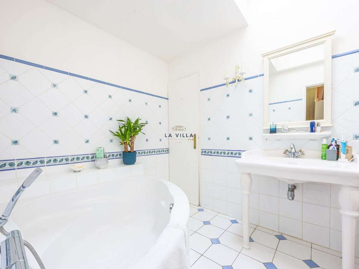 House Basse-Goulaine