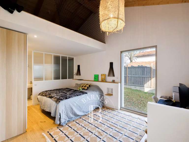 Maison Bassussarry - 5 chambres - 387m²