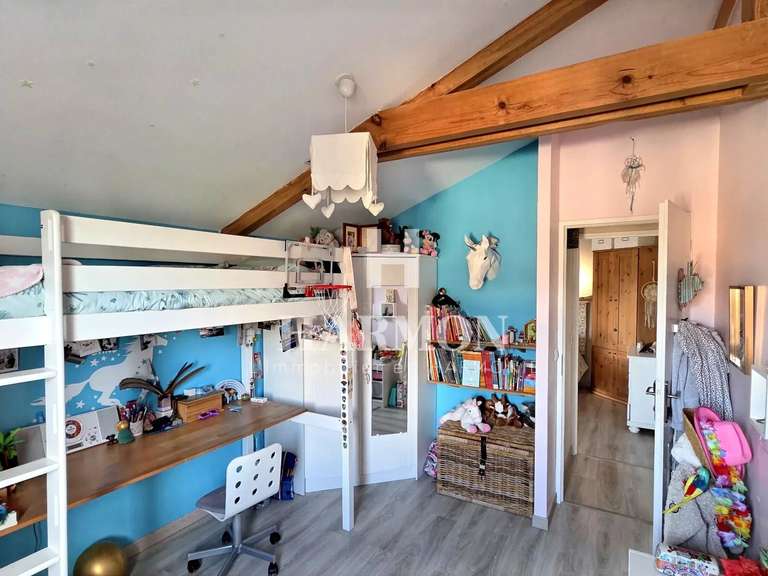 Maison Bassussarry - 3 chambres - 105m²